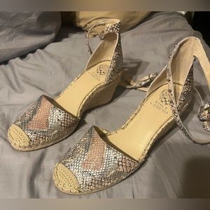 Vince Camuto Wedges